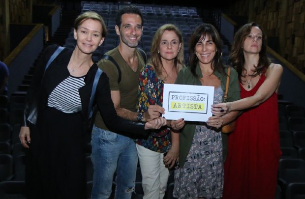 Julia Lemmertz, Mouhamed Harfouch, Marieta Severo, Gloria Pires e Vanessa Gerbelli (Foto: Daniel Pinheiro/AgNews)