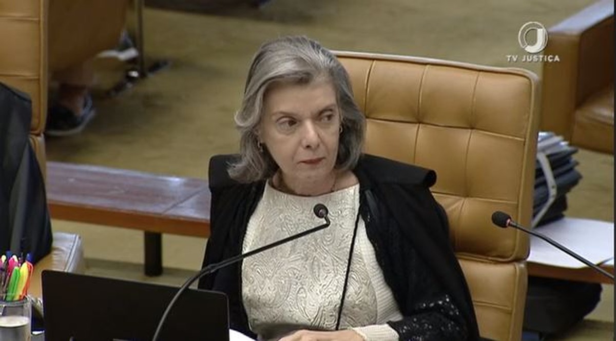 Cármen Lúcia rejeita ação que tentava obrigar Lira a analisar impeachment de Bolsonaro - Vimarsana News