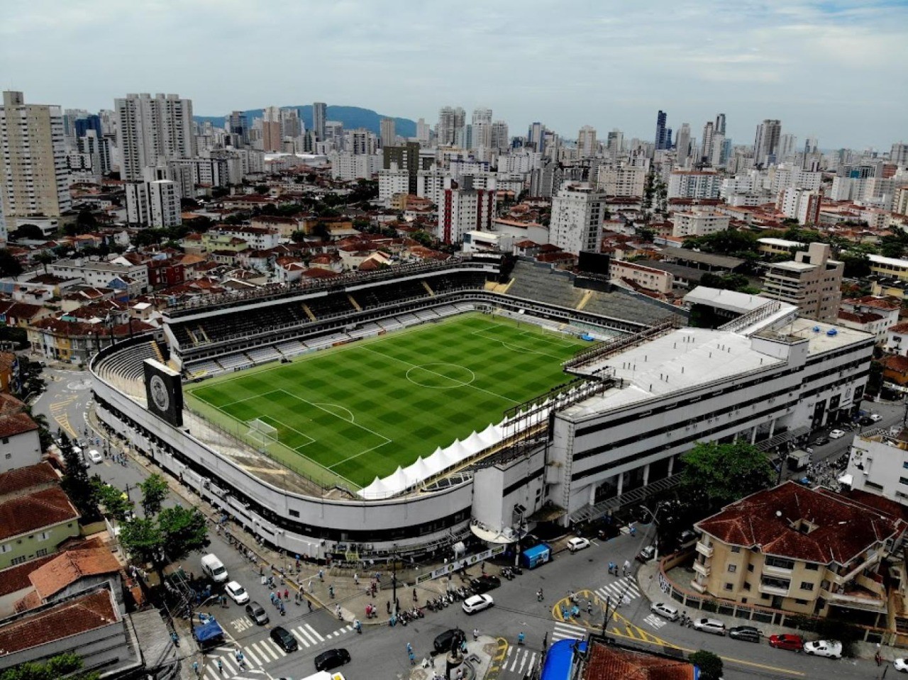 Santos terá ruas bloqueadas para velório e sepultamento de Pelé