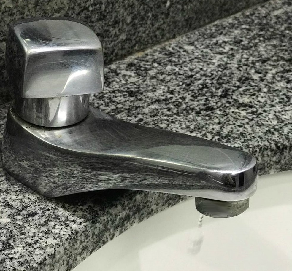 Dezenove bairros estão sem água em Natal — Foto: Ana Clara Monteiro/TV Rio Sul