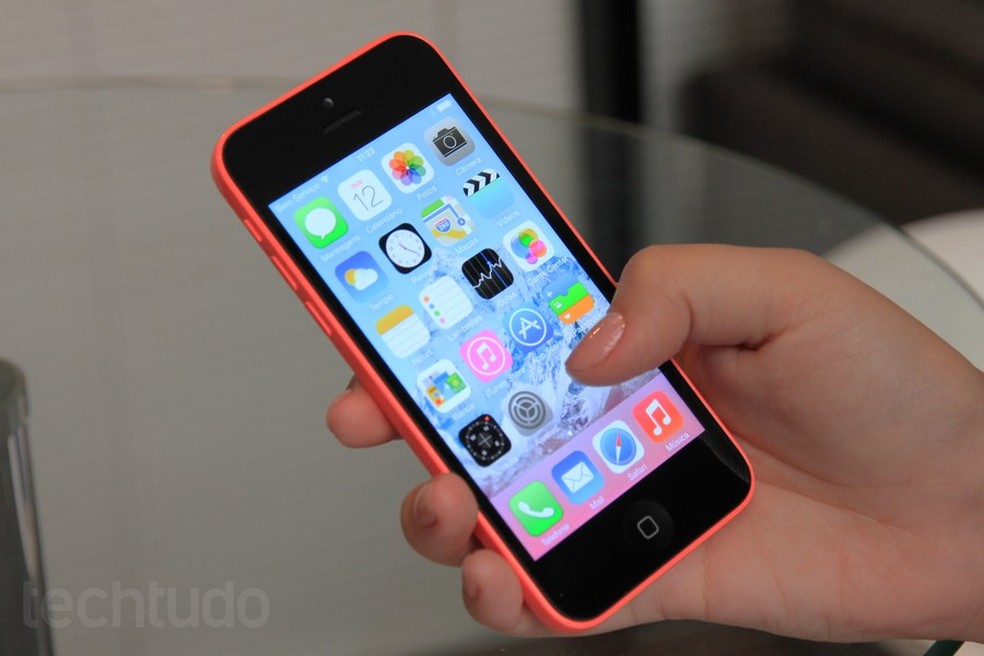 iPhone 5C em detalhes: pontos positivos e negativos do celular de 2013 |  Celular | TechTudo