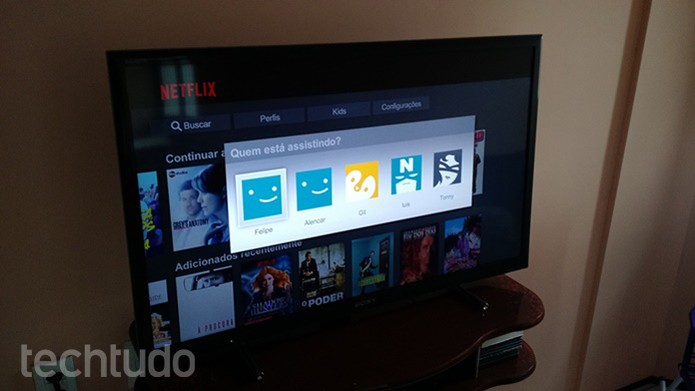 Aproveite o serviço de streaming na Smart TV da Sony (Foto: Felipe Alencar/TechTudo)