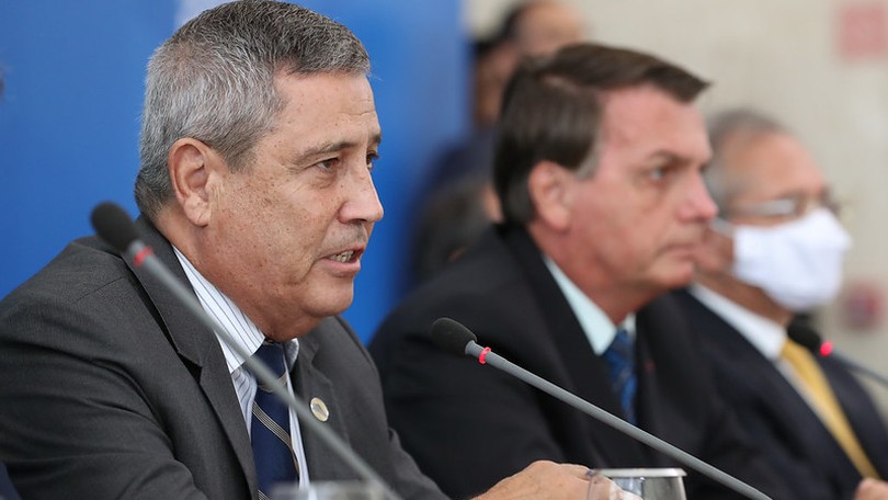 Aliados classificam a decisão de Bolsonaro de ter Braga Netto como vice como 'erro' que pode ser 'fatal'