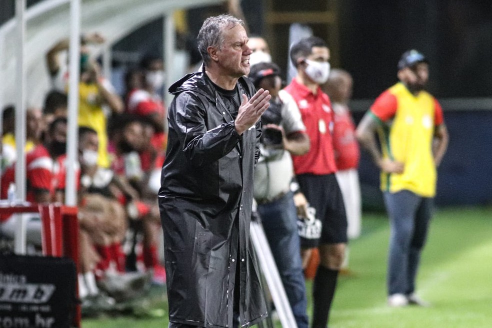 Paulo Bonamigo, técnico do Remo — Foto: Samara Miranda/Ascom Remo