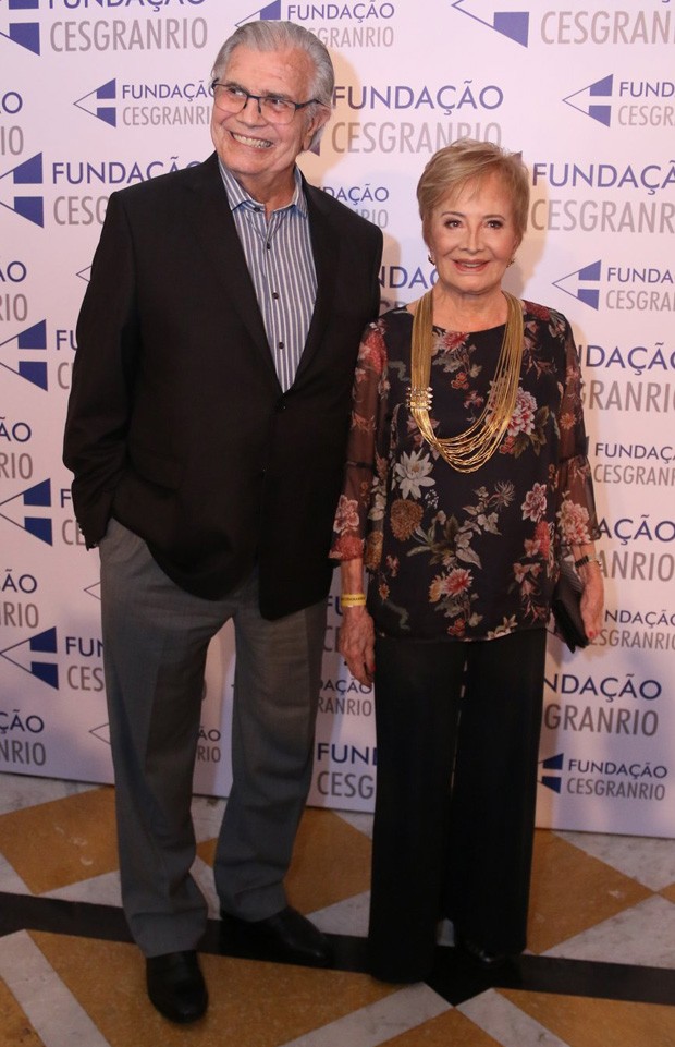 Tarcísio Meira e Glória Menezes (Foto: Daniel Pinheiro e Rogério Fidalgo/AgNews)