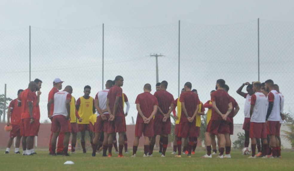 CRB não jogou na primeira rodada e teve a semana cheia para treinar — Foto: Gustavo Henrique/Ascom CRB
