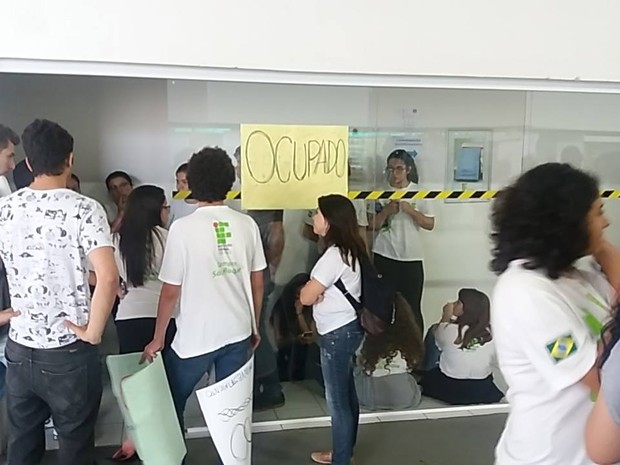 Estudantes ocuparam prédio administrativo de instituto (Foto: Elizeu Reis/Arquivo Pessoal)