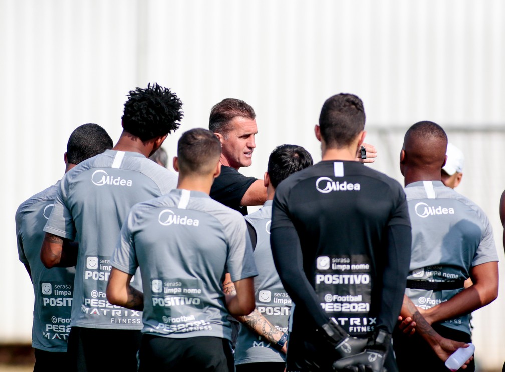 Com retorno de Boselli, Corinthians inicia preparação para enfrentar o Grêmio na Arena