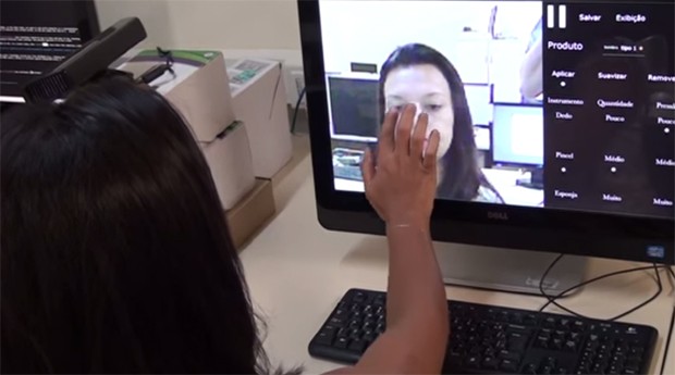 Clientes podem testar a maquiagem de uma forma virtual  (Foto: Reprodução )