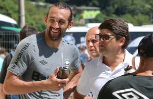 barcos grêmio gramado (Foto: Lucas Rizzatti/GloboEsporte.com) barcos grêmio gramado (Foto: Lucas Rizzatti/GloboEsporte.com)