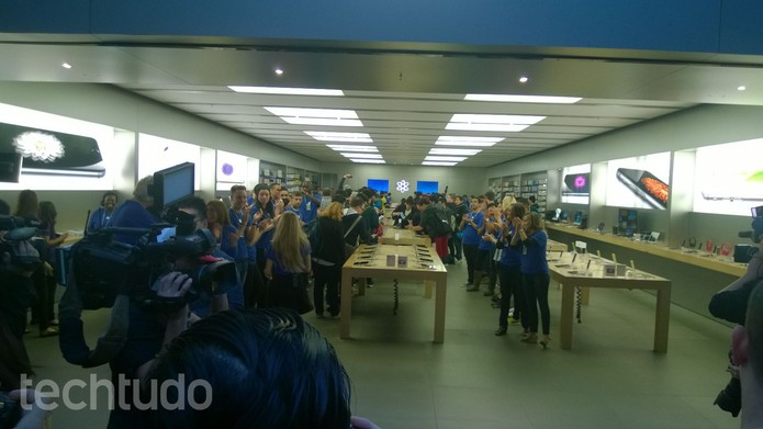 iPhone 6 começa a ser vendido em alguns países (Foto: Elson de Souza/TechTudo)