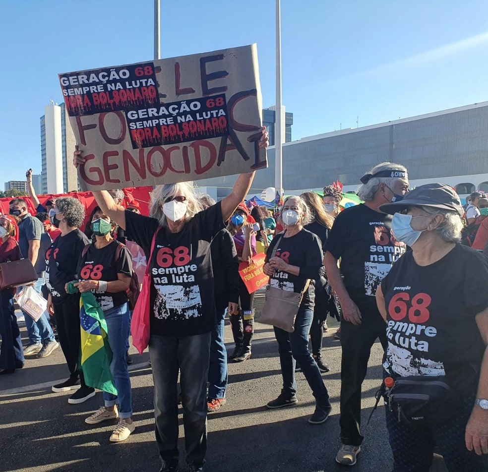 manifestantes protestam contra bolsonaro em brasilia distrito federal g1