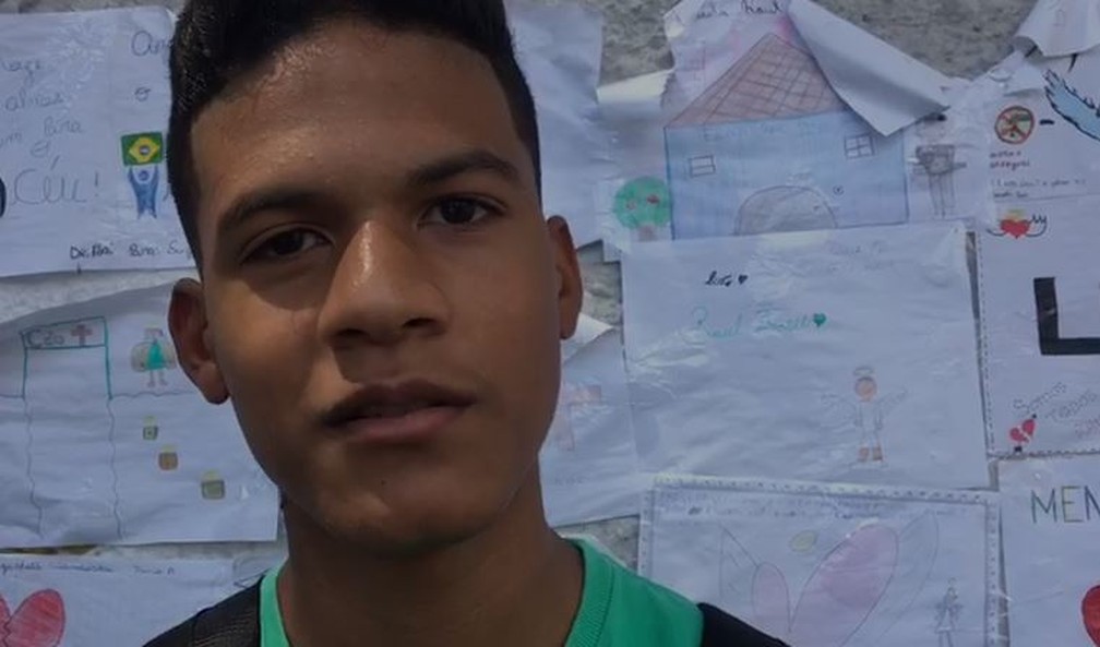 Claudio Guedes Soares, 15 anos, é um dos sobreviventes do massacre na EE Raul Brasil — Foto: Marina Pinhoni/G1 SP