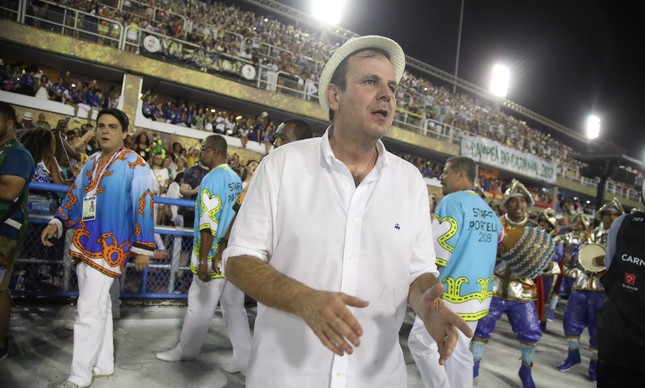 Eduardo Paes confirma que irá filiar-se ao DEM Eduardo Paes confirma que irá filiar-se ao DEM