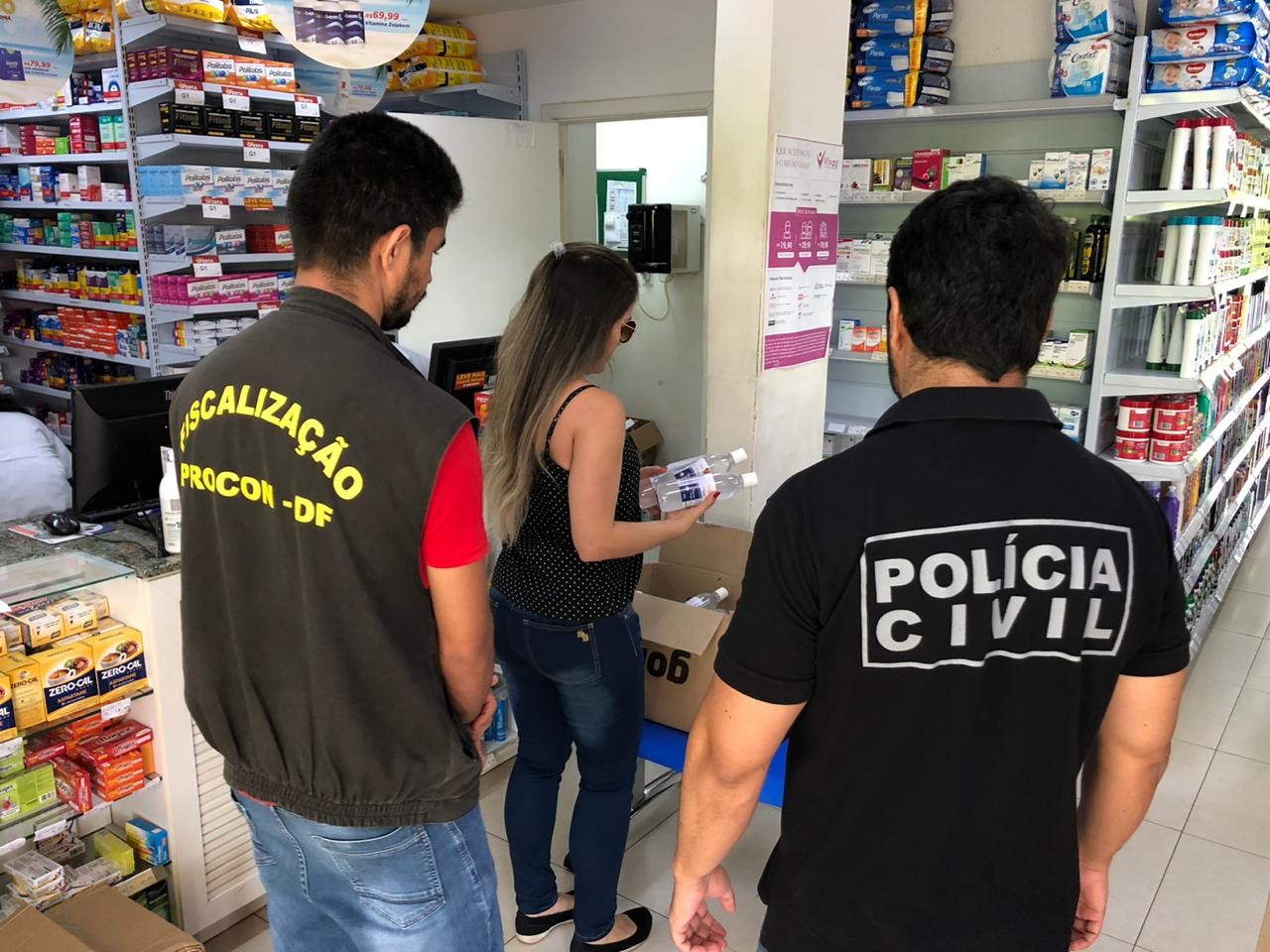 Procon notifica mais de 500 farmácias por preços abusivos durante pandemia no DF