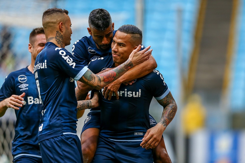 Com goleada, Grêmio chega a 84 gols em 2018 e se torna melhor ataque do Brasil