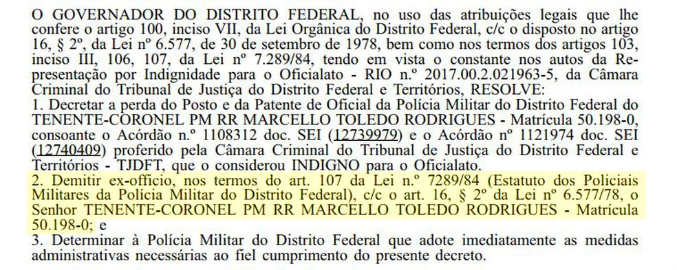 Decisão que determina demissão do tenente-coronel da PM Marcello Toledo Rodrigues — Foto: DODF/Reprodução