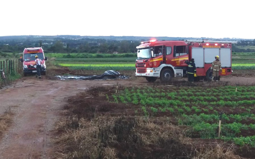 Homem morre após ser atingido por raio na zona rural do DF — Foto: Corpo de Bombeiros do DF/Divulgação