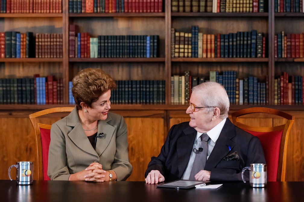 Jô Soares entrevista a então presidente Dilma Rousseff em junho de 2015 — Foto: Roberto Stuckert Filho/PR
