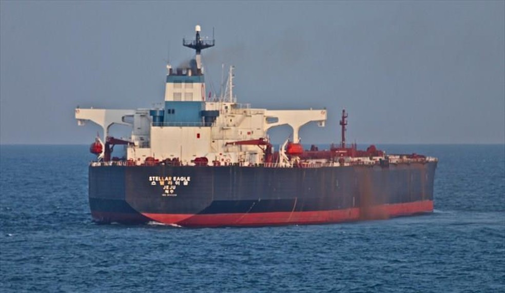 Stellar Eagle, da empresa Polaris Shipping, foi retido em porto da China após terem encontrados irregularidades em inspeção. — Foto: Patrick Lawson/Marine Traffic