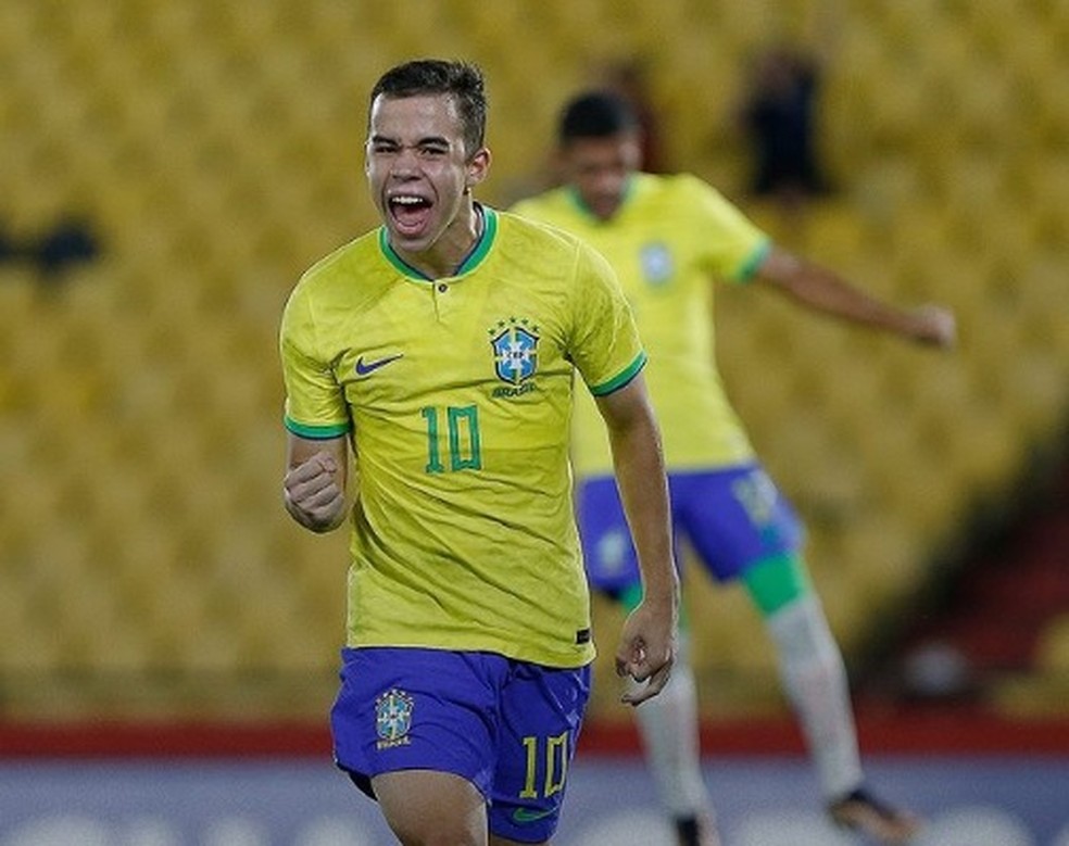 Dudu comemora primeiro gol do Brasil contra a Colômbia — Foto: Rafael Ribeiro / CBF