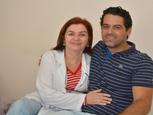 Casal gastou mais de R$ 35 mil para fazer estátua (Foto: Franciele do Vale/ G1) Casal gastou mais de R$ 35 mil para fazer estátua (Foto: Franciele do Vale/ G1)