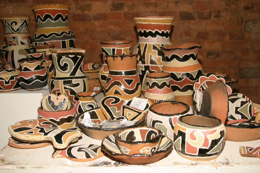 Cerâmica confeccionada pelos índios Kadiwéu, conhecida internacionalmente como Cerâmica Kadiwéu. — Foto: Governo de MS