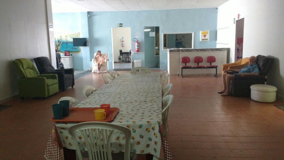 O Cantinho do Aconchego funciona em uma casa no bairro Palhinhas (Foto: Edvania do Nascimento / Arquivo pessoal )