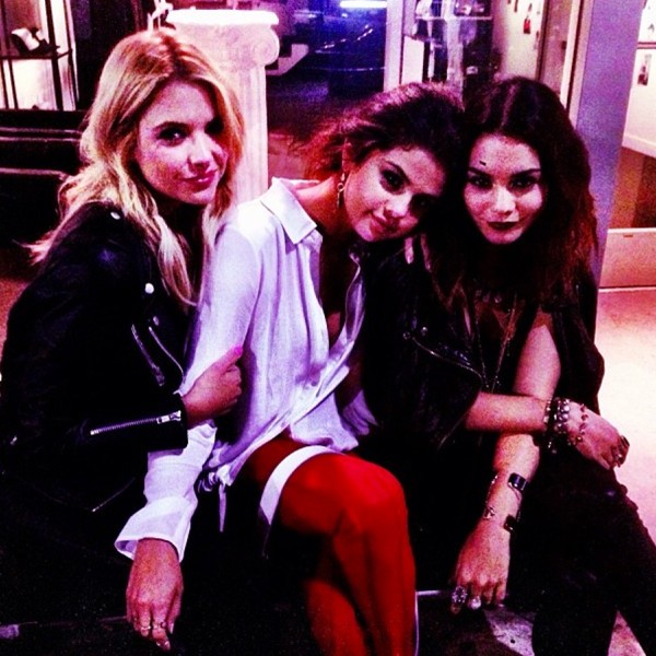 Ashley Benson, Selena Gomez e Vanessa Hudgens (Foto: Instagram)