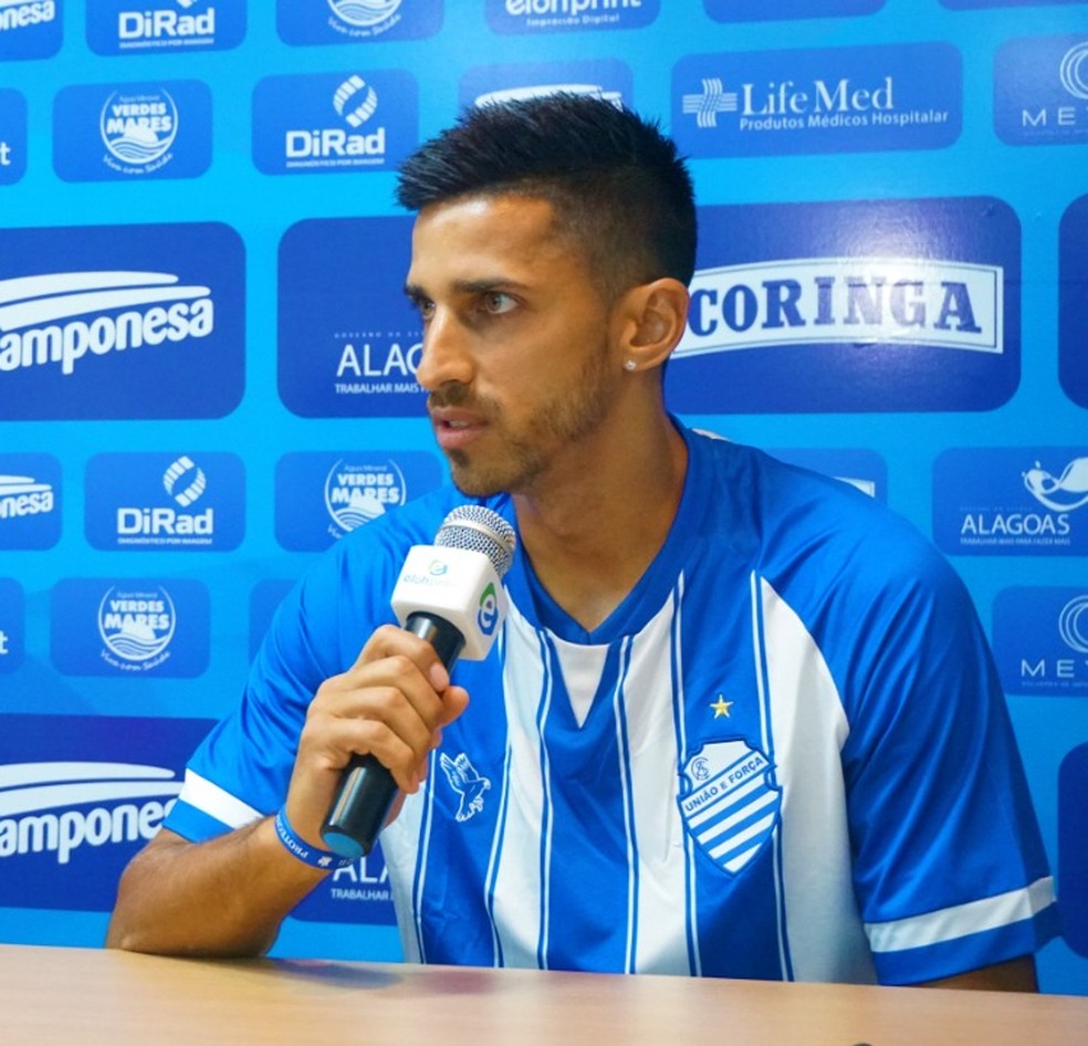  Geovane ainda busca espaõ no time — Foto: Matheus Pimenta/ASCOM CSA