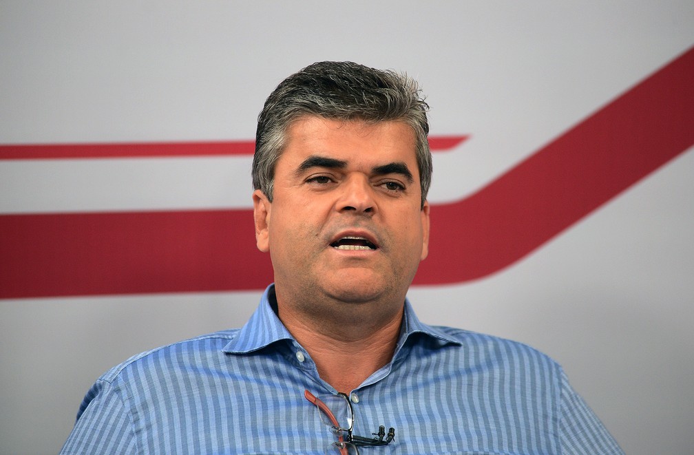 Prefeito De Duque De Caxias Rj Apresenta Melhora E Deixa Cti No Tratamento Contra O Novo Coronavirus Rio De Janeiro G1