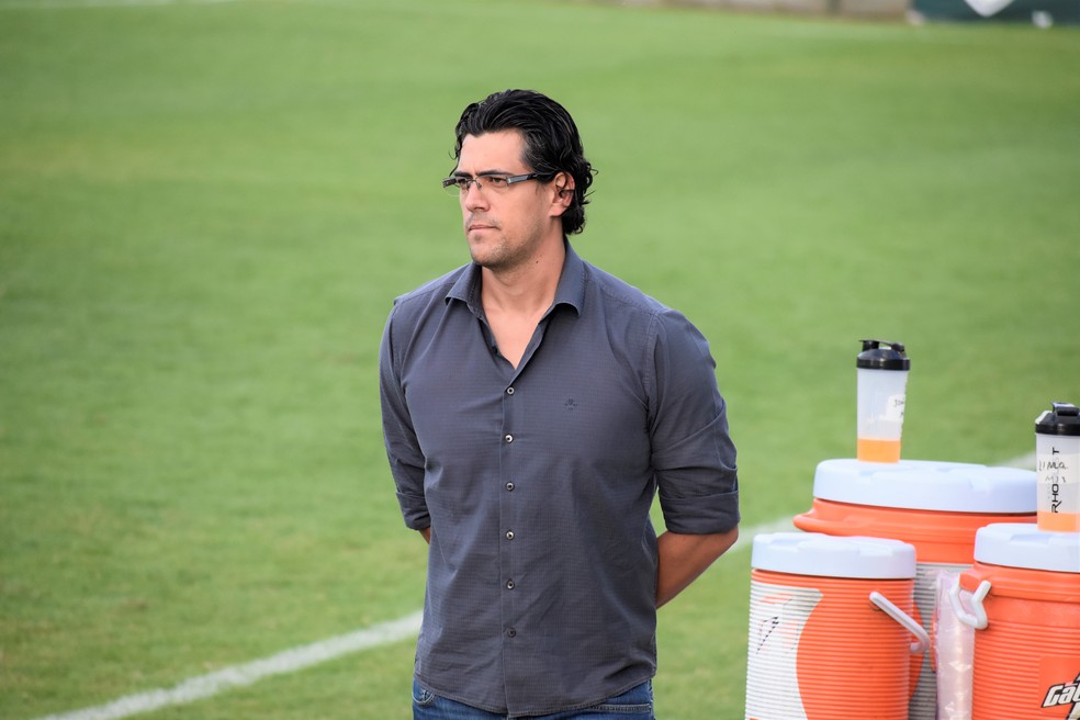 Paulo Bracks ser� o homem forte do futebol do Vasco com a 777 � Foto: Daniel Hott / Am�rica