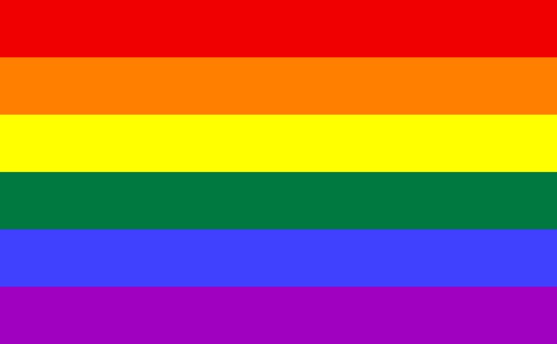 Bandeira tradicional do arco-íris é comumente associada à comunidade LGBTQIA+ (Foto: ClkerFreeVectorImages/Wikimedia Commons)