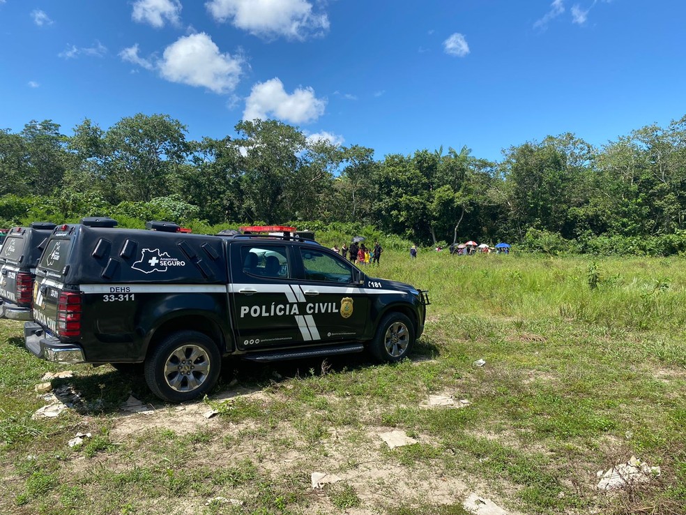 Corpo foi encontrado na manhã desta quarta (25). — Foto: Rede Amazônica.