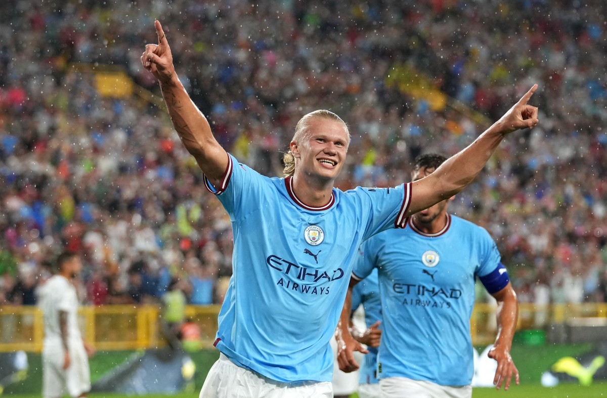 Manchester City x Liverpool prováveis escalações para a Supercopa da