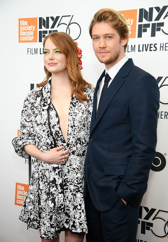 NEW YORK, NY - SEPTEMBER 28:  Emma Stone and Joe Alwyn attend the opening night premiere of "The Favourite" during the 56th New York Film Festival at Alice Tully Hall, Lincoln Center on September 28, 2018 in New York City.  (Photo by Dimitrios Kambouris/G (Foto: Getty Images)