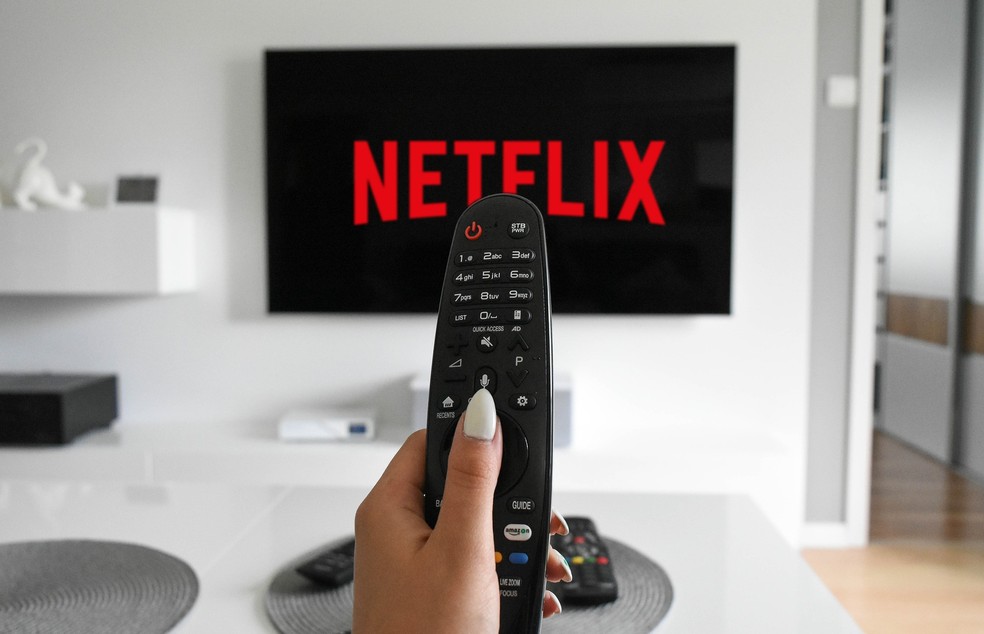 Netflix shares are down 52% year-to-date — Photo: Pixabay