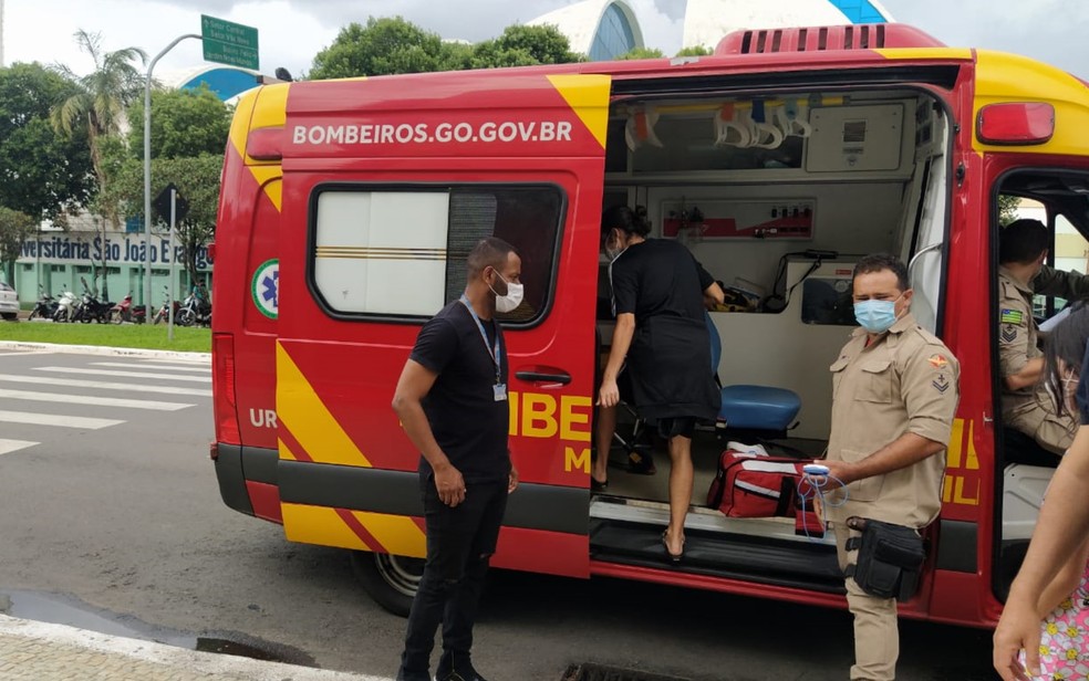 Estudante de 17 anos é picado por escorpião dentro da sala da PUC e deixa prova do Enem em Goiânia, Goiás — Foto: Vanessa Martins/g1 Goiás
