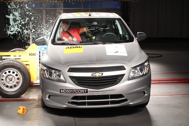 Crash test do Chevrolet Onix realizado pelo Latin NCAP em 2018 (Foto: Latin NCAP)