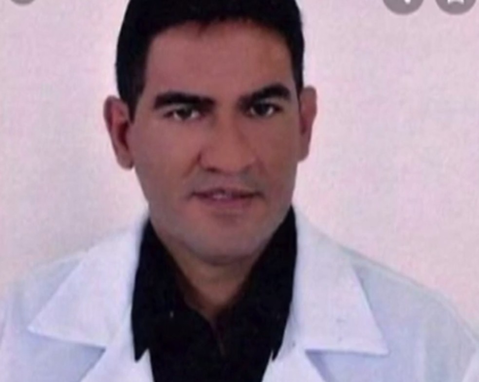 Médico ginecologista José Adagmar Pereira de Moraes preso em Suzano por suspeita de estupro — Foto: Reprodução/TV Diário
