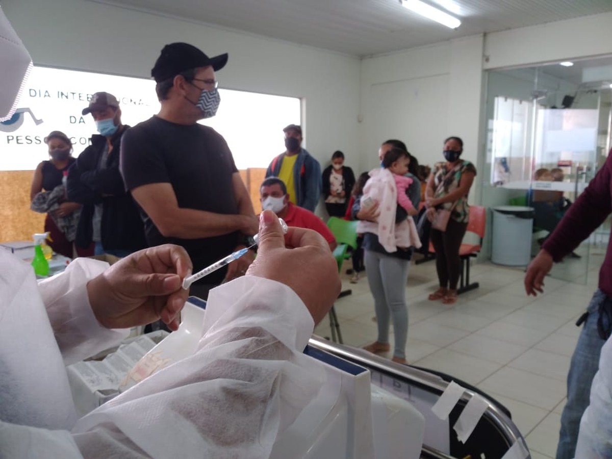 Rio Branco abre vacinação contra a Covid-19 para pessoas a partir dos 33 anos nesta sexta - Vimarsana News