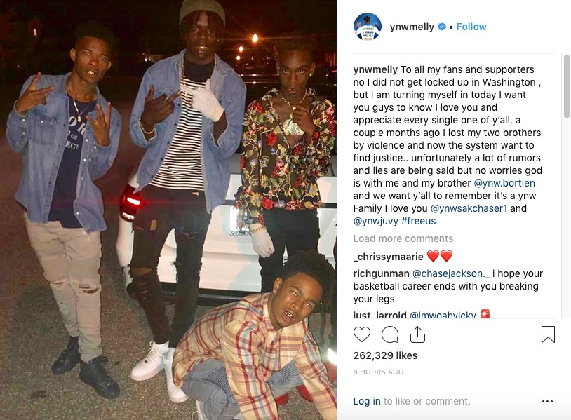 O post no qual o rapper YNW Melly nega as acusações de assassinato dos amigos presentes com ele na foto (Foto: Instagram)
