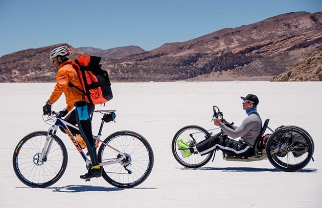 Fernando já esteve em programas de aventuras no Canal Off. Num deles, percorreu 200km de um deserto de sal na Bolívia (Foto: Divulgação)