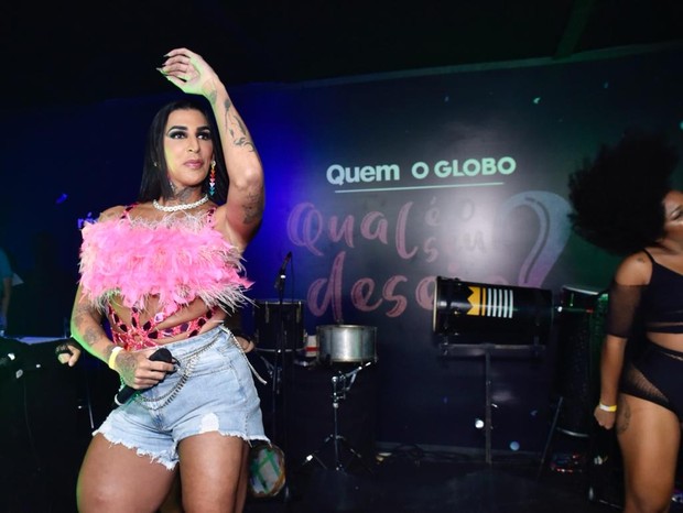 Pepita se apresenta no Camarote Quem o Globo (Foto: Fabio Cordeiro/Ed.Globo)