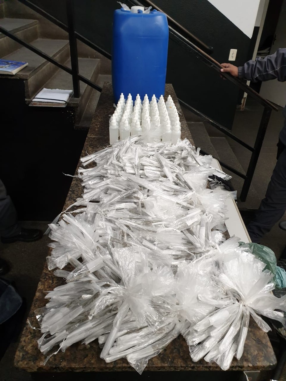 Lanca Perfume Wikipedia A Enciclopedia Livre