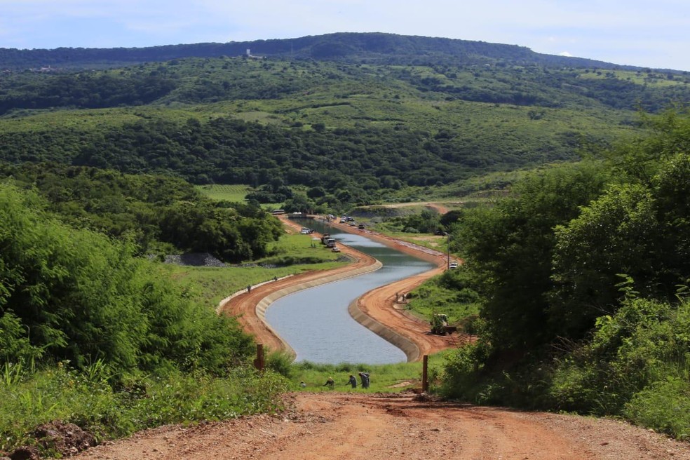 Cinturão das Águas do Ceará recebe águas do Rio São Francisco nesta segunda (1º). — Foto: Nívia Uchoa/Governo do Ceará