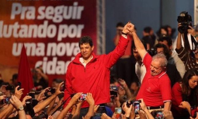Fernando Haddad, prefeito de São Paulo e candidato a reeleição, e Lula