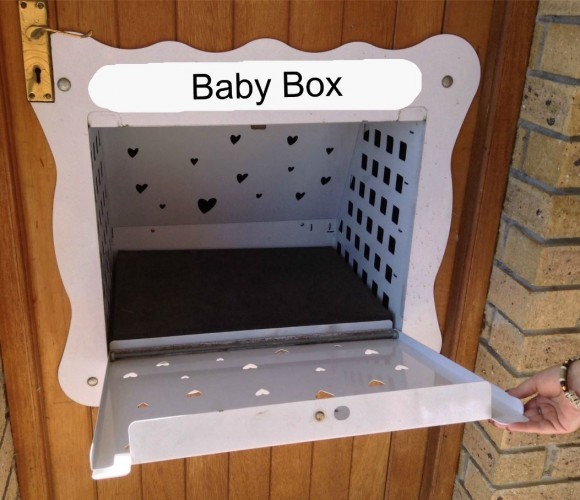 Baby Box (Foto: WNCN)