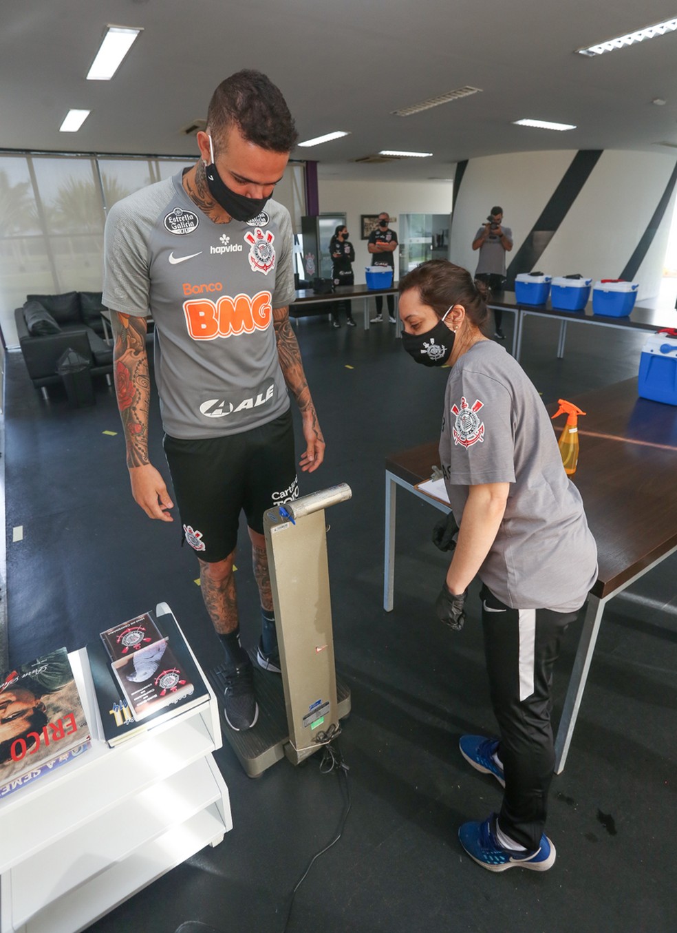Luan em primeiro dia de avaliações no Corinthians — Foto: Rodrigo Coca/Ag. Corinthians