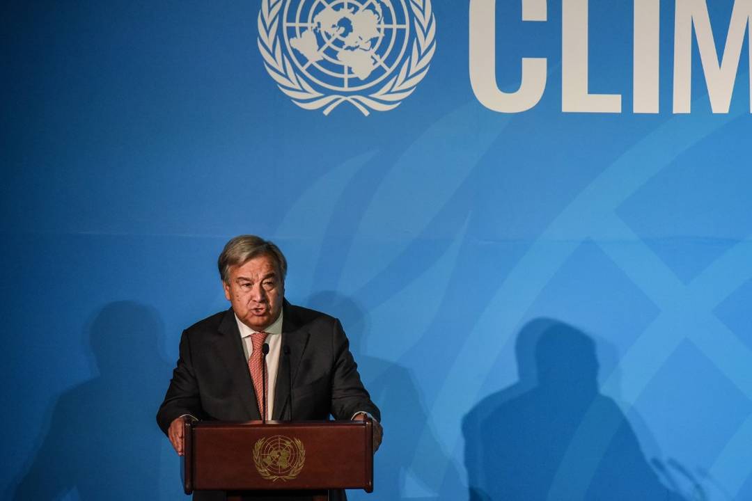 Secretário-geral da ONU Antonio Guterres discursa na Cúpula do Clima em Nova York nesta segunda (23).
